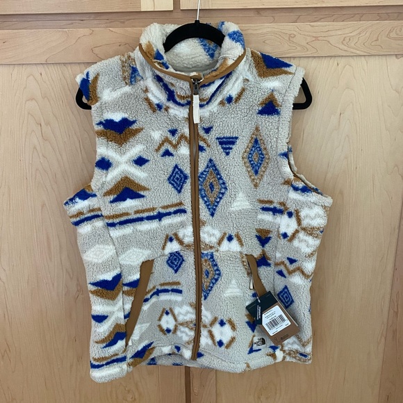 The North Face Jackets & Blazers - North Face Vest
